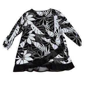 Allison Daley Black, White and Cream Abstract Floral Top Size Small